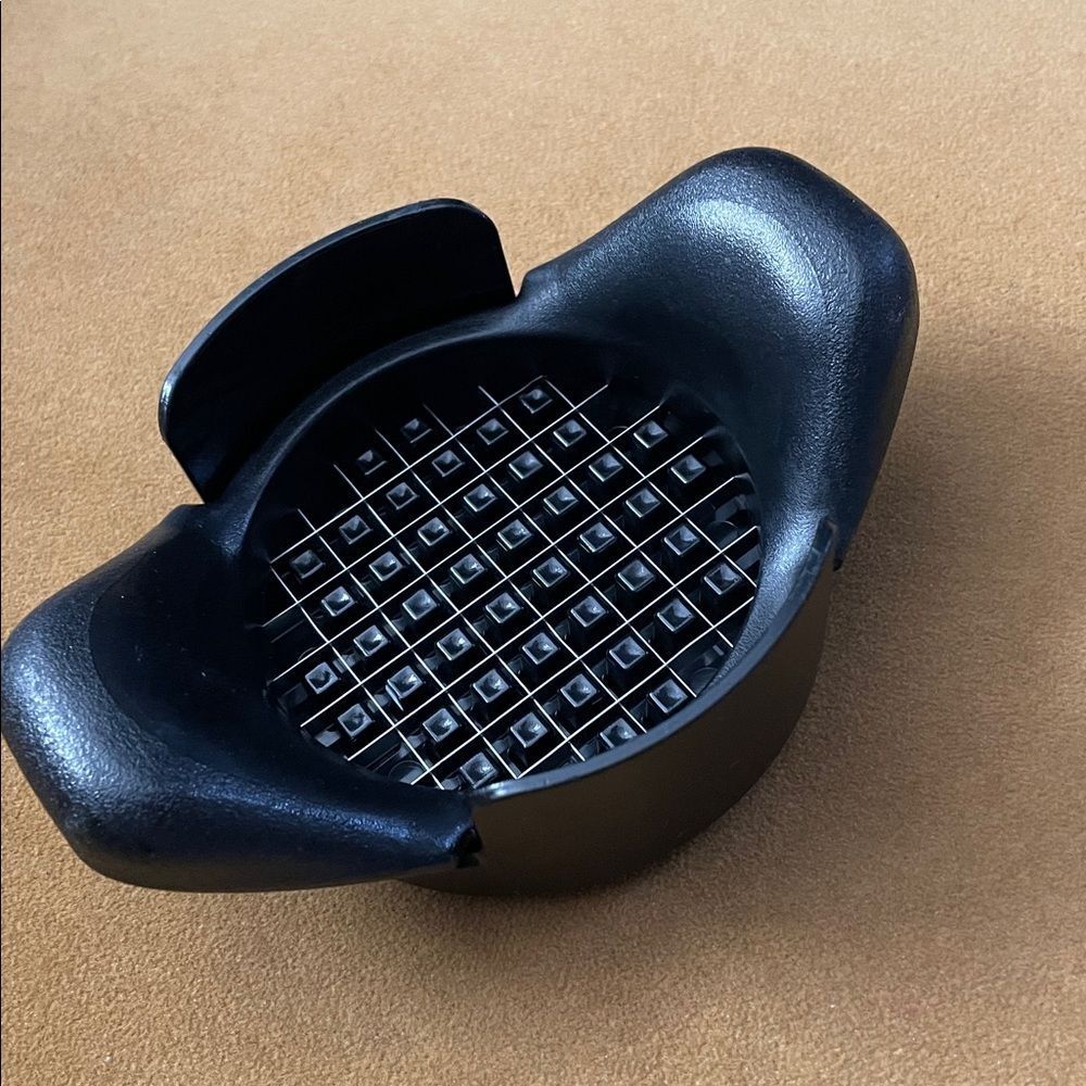 Pampered Chef French Fry Cutter